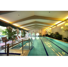 Изображение Плитка для бассейнов Interbau Blink Крытый бассейн в гостинице 4*