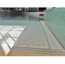 Изображение 21 Плитка для басейнів Interbau Blink Басейни у спортивному клубі
