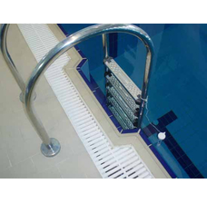 Изображение 5 Плитка для басейнів Interbau Blink Басейн у спорткомплексі